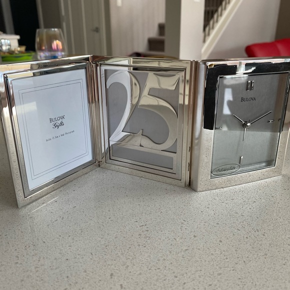 Bulova Jubilee collection - Picture 1 of 8